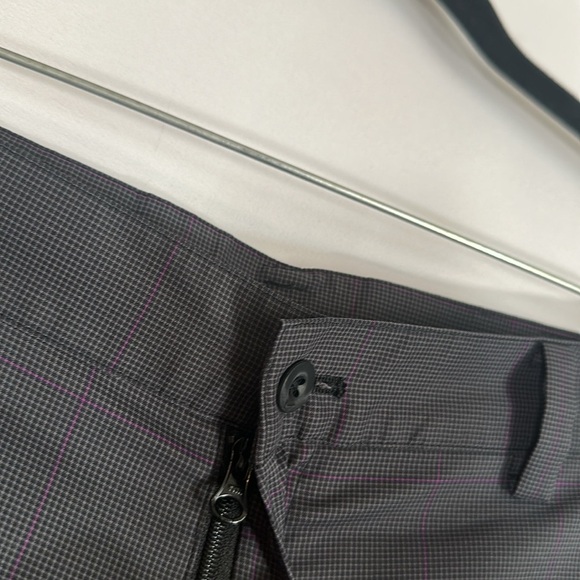 Nike Grey Gingham Plaid Dri-Fit 30 x 30 Mens Golf Pants - Picture 3 of 11